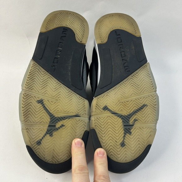 Nike Shoes Air Jordan 5 Retro “Moonlight/Oreo” 2024 - Picture 7 of 9